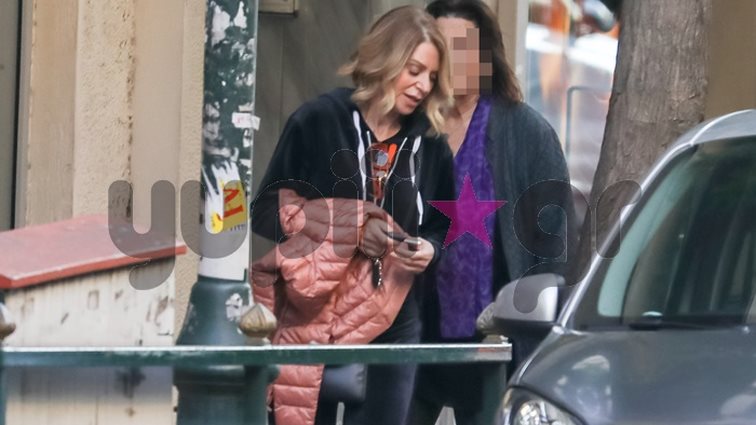 Έλλη Στάη: Για ψώνια στο Κολωνάκι | Όλες οι φωτογραφίες