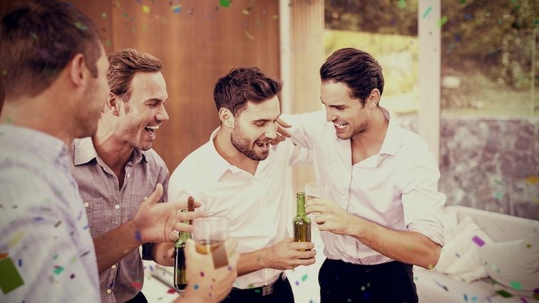 Τα πράγματα που διαπιστώνεις αν μείνεις single μετά τα 30: Από το «εμείς» πας ξαφνικά στο «εγώ»!
