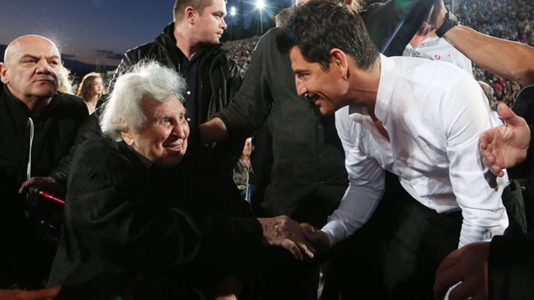 Όλη Η Ελλάδα Για Τον Μίκη: Όσα έγιναν στη μεγαλειώδη συναυλία στο Παναθηναϊκο Στάδιο