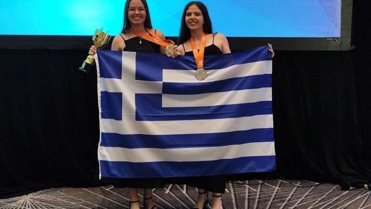 Δύο Ελληνίδες μαθήτριες κέρδισαν τον παγκόσμιο διαγωνισμό πληροφορικής της Microsoft