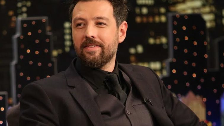 Μάνος Παπαγιάννης: Η επιστροφή στο «Χυτήριο» και η συνάντηση με την Βάσια Παναγοπούλου