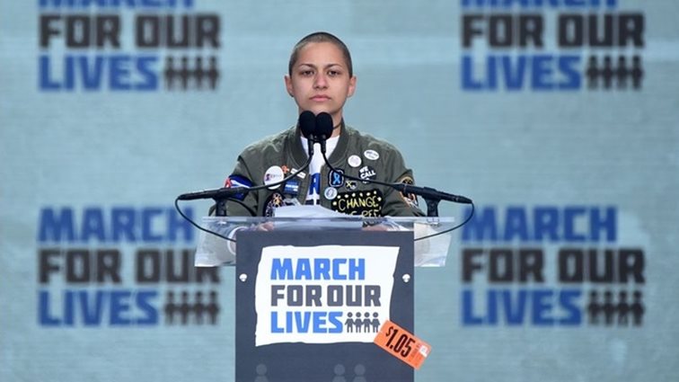 Emma González: Η σιωπηλή ομιλία της στο March For Our Lives που συγκλόνισε την Αμερική
