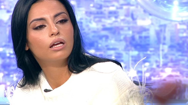 Δήμητρα Αλεξανδράκη: Αυτή είναι η γυναίκα που κρύβεται πίσω από τα βίντεο Μπέλλα - Μηλιώνη