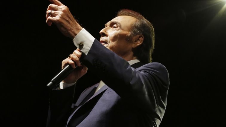 Τόλης Βοσκόπουλος: Η τελευταία εμφάνισή του επί σκηνής &amp; το τραγούδι μαζί με την κόρη του