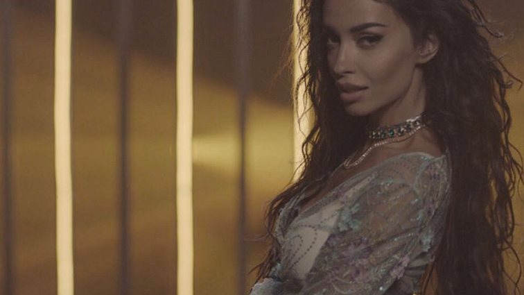 Ελένη Φουρέιρα: «Δεν είμαι διαφορετική από τις άλλες κοπέλες. Η Ελένη δεν είναι ρόλος»