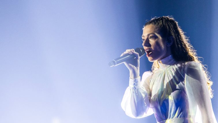 "Eurovision 2022" | Μια ανάσα από τον Α' Ημιτελικό η Ελλάδα με την Αμάντα Γεωργιάδη και το "Die Together"