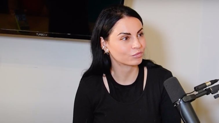 Αντέδρασε η Δήμητρα Αλεξανδράκη: "Πατάς πάνω σε κάποιους ανθρώπους για να πάρεις views, εγώ δεν δουλεύω έτσι"