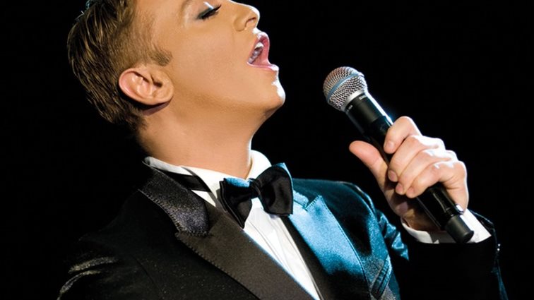 Τάκης Ζαχαράτος: Ο Πιο Ιδιαίτερος Έλληνας Σταρ: «Επαγγελματίας υψηλών απαιτήσεων ή ένα ταλέντο που κάνει πράξη ακόμα το όνειρό του;»