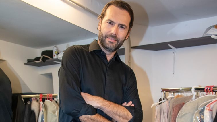 Ο Παναγιώτης Μπουγιούρης εναντίον Στάθη Λιβαθινού: &quot;Ήσασταν χυδαίος, προσβλητικός και σας φτύνω κατάμουτρα&quot;