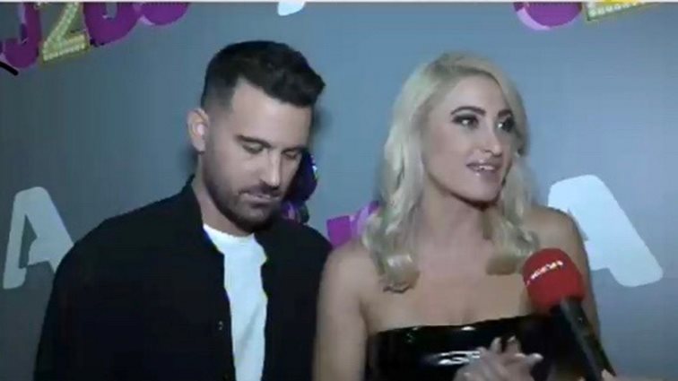 Η Ιωάννα Τούνη απαντά για την οικειοθελή αποχώρησή της από το &quot;J2US&quot;!