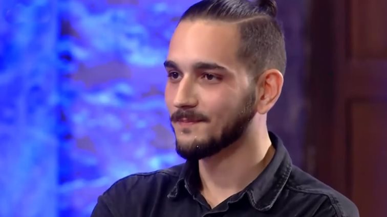 MasterChef | Κωνσταντίνος Γιαννέας: Η συγκινητική ιστορία του παίκτη που έχασε τους γονείς του &amp; ανέτρεψε τη μέχρι τότε ζωή του