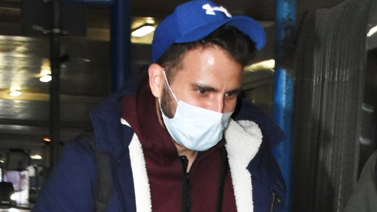 Survivor | Ο Δημήτρης Μακρόπουλος επέστρεψε στην Αθήνα από τον Άγιο Δομίνικο