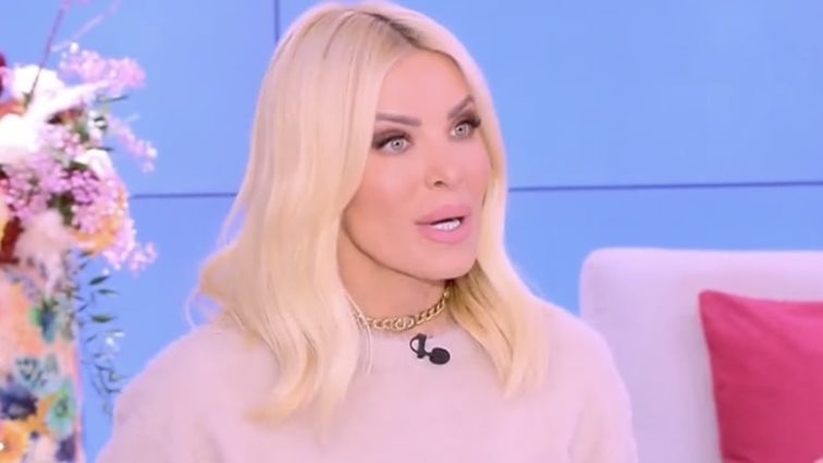 Η Κατερίνα Καινούργιου απάντησε για τον Χάρη Λεμπιδάκη: "Θα σας πω τι έγινε"