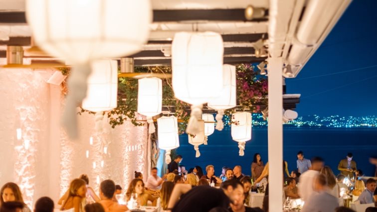 O απόλυτος προορισμός του καλοκαιριού ανοίγει τις πόρτες του