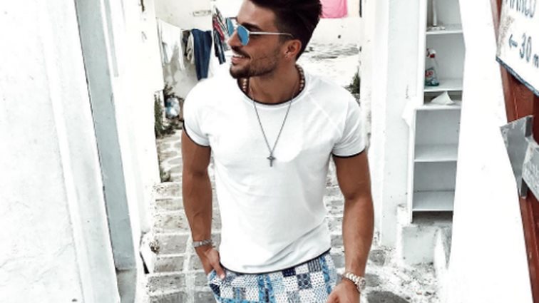 Mariano Di Vaio: Ο sexy Ιταλός blogger στη Μύκονο: Φωτογραφίες