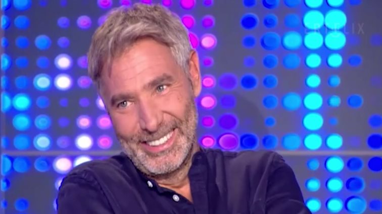 Θοδωρής Αθερίδης: Η σπάνια εξομολόγηση για τη Σμαράγδα Καρύδη: «Με γοήτευσε με μία ματιά»