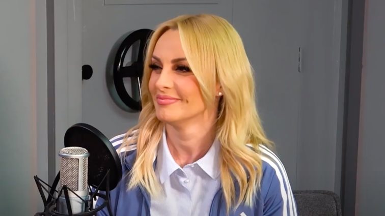 Πέγκυ Ζήνα: &quot;Πήγα λίγο να με χάσω καλλιτεχνικά - Ένιωθα ότι με έχουν λίγο πληγώσει κάποια πράγματα&quot;