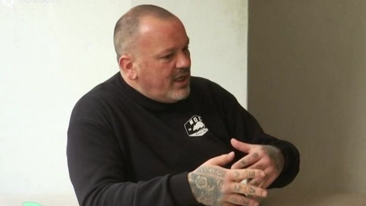 Δημήτρης Σκαρμούτσος: &quot;Η εμφάνισή μου ήταν ο λόγος που κάποιοι δεν με ήθελαν στην τηλεόραση&quot;