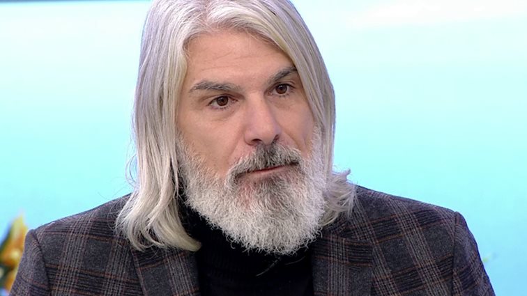 Μάνος Πίντζης: To παρασκήνιο της οριστικής παύσης του «Πετάει, Πετάει» &amp; η ενόχληση για την αντικατάσταση που δεν έγινε ποτέ