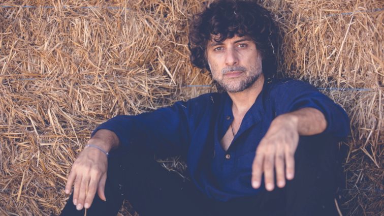 Η "Ιστορία ενός σκύλου που τον έλεγαν πιστό" επιστρέφει στο θέατρο Άλφα | Όλες οι πληροφορίες