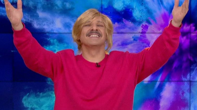 Νίκος Μουτσινάς: Το επικό τρολάρισμα στη Ζήνα Κουτσελίνη για το νέο της look!