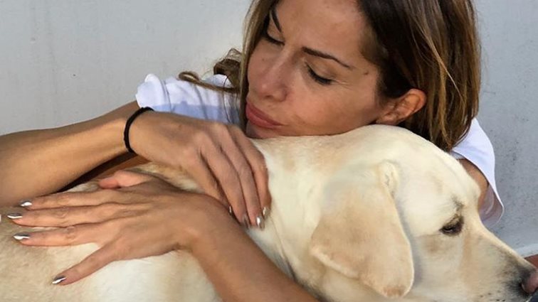 Δέσποινα Βανδή: Οι φωτογραφίες με το αγαπημένο της τετράποδο θα σας κάνουν να «λιώσετε»!