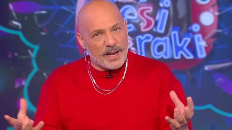 Νίκος Μουτσινάς: "Είναι η εποχή που σκάνε μύτη όλα τα σκ@τά προς τα πάνω - Δεν ξέρεις τι να πεις πια"