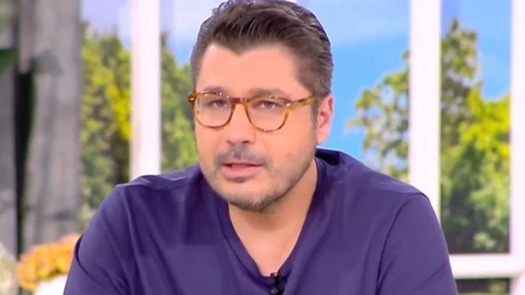 Ο Λάμπρος Κωνσταντάρας απαντά για το αν μετάνιωσε που άλλαξε τηλεοπτική στέγη
