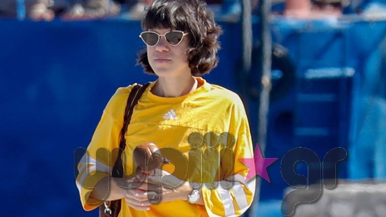 Μόνικα: Απόδραση στις Σπέτσες με τον σύζυγο και την κόρη της! Δείτε τα στιγμιότυπα