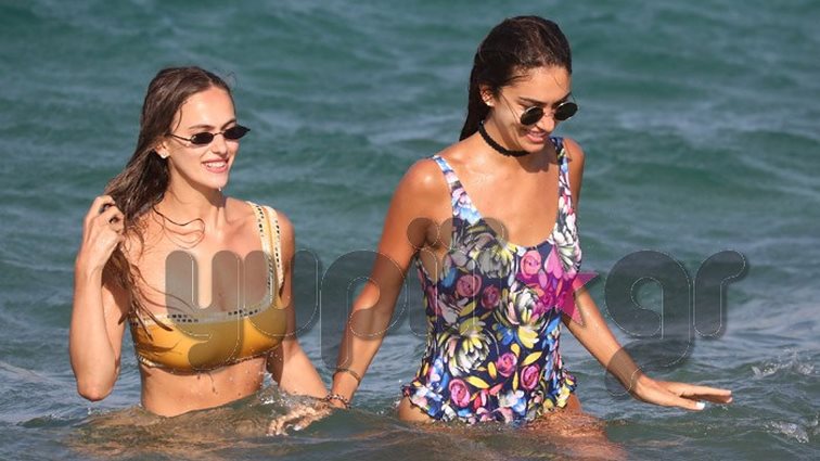 Άννα &amp; Τέα Πρέλεβιτς: Διακοπές στη Μύκονο! Η σέξι εμφάνιση στην παραλία