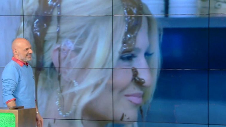 Φαίη Σκορδά: Η παρέμβαση στον Μουτσινά, η «πρόκληση» &amp; το τηλεοπτικό τους ραντεβού