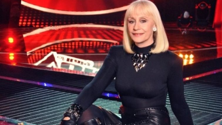 Θρήνος στην Ιταλία: Πέθανε η θρυλική τραγουδίστρια Ραφαέλα Καρά