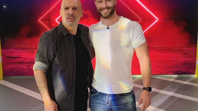 Στέφανος Μιχαήλ: Οι προσωπικές αποκαλύψεις στον Μουτσινά!