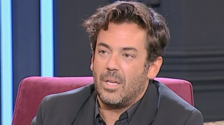 Πάνος Καλλίτσης: Μιλάει πρώτη φορά για τη δολοφονική επίθεση &amp; το πολύκροτο διαζύγιο με την Έλενα Χριστοπούλου