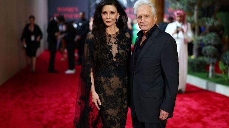 Catherine Zeta - Jones | Η &quot;δύσκολη&quot; παραδοχή για τη σχέση της με τον Michael Douglas