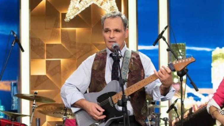 Ο Σταμάτης Γαρδέλης πρώτη φορά μέσα από την ψυχιατρική κλινική: &quot;Καπηλεύονται την ιστορία, θα έπρεπε να δείξουν λίγο ευαισθησία&quot;