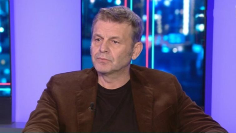 Απόστολος Γκλέτσος: &quot;Έχω εκμεταλλευτεί τη θέση μου ερωτικά σε δύο περιπτώσεις. Ζητώ συγγνώμη&quot;