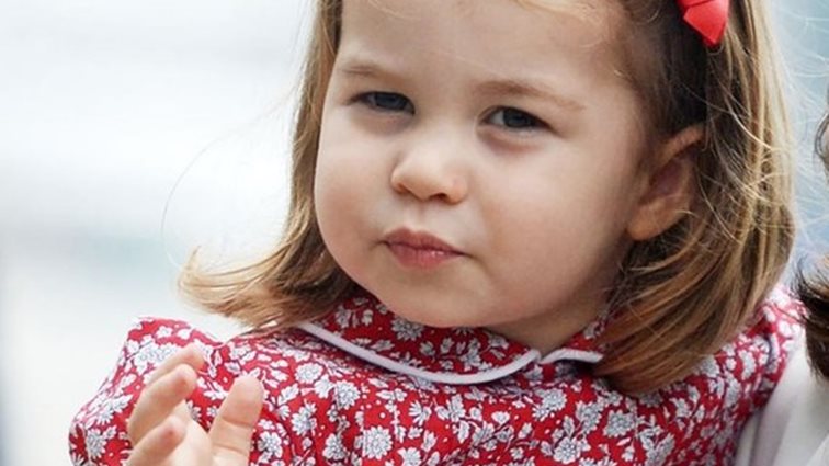 Πριγκίπισσα Charlotte: Τράβηξε για ακόμα μια φορά όλα τα βλέμματα!
