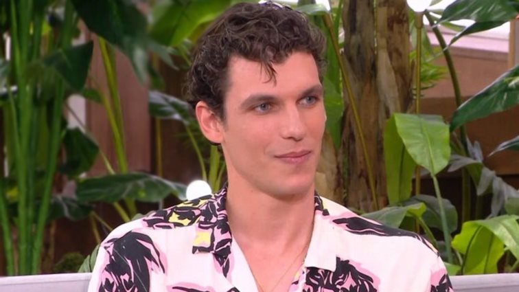 Ο Βασίλης Μίχας για πρώτη φορά στην &quot;Ελένη&quot;: &quot;Η μητέρα μου είναι μεγάλη φαν. Μπορεί και να χαρεί πιο πολύ από την πρώτη φορά που με είδε στην τηλεόραση&quot;