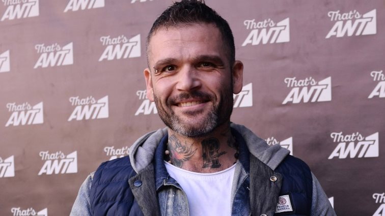 Διονύσης Αλέρτας: Το πρώτο μήνυμα μετά την αποχώρηση του από το DWTS και το «καρφί» στον Λιάγκα