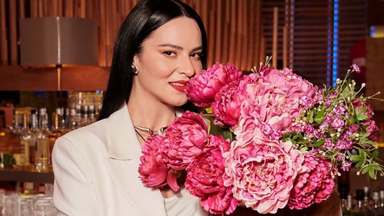 Τα πάντα για το αποψινό επεισόδιο του &quot;First Dates&quot;: Ο γλεντζές, η dater έτοιμη για όλα &amp; η συγκίνηση