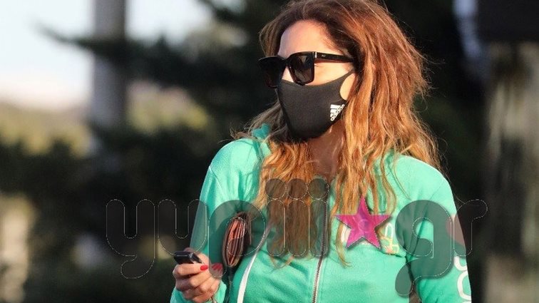 Δέσποινα Βανδή: Η δημόσια εμφάνιση με αθλητικό look! Πού βρέθηκε;