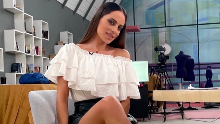 Χείμαρρος η Μαρία Αντωνά για τον Κωνσταντίνο Εμμανουήλ: &quot;Είναι μόνο για λύπηση. Μόνο αηδία μου προκαλούν. Είναι μέχρι να πάρω κι άλλες ανάποδες&quot;