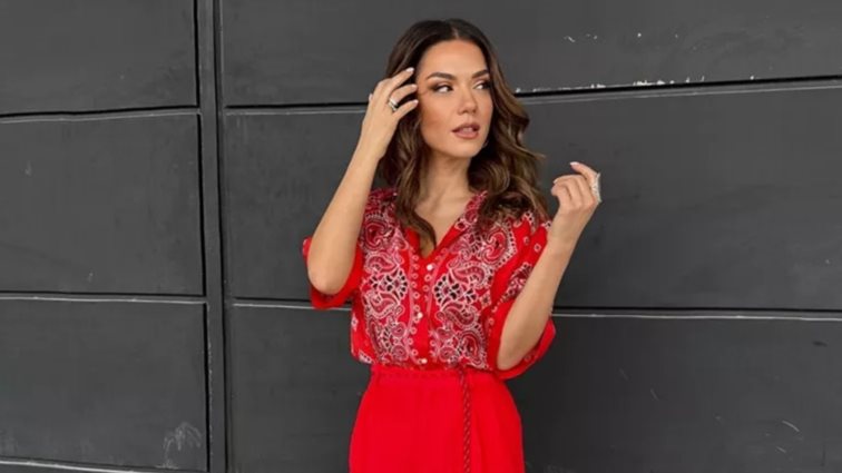 Βάσω Λασκαράκη | Ο ορός με βιταμίνη C που χρησιμοποιεί και κάνει θαύματα στην επιδερμίδα