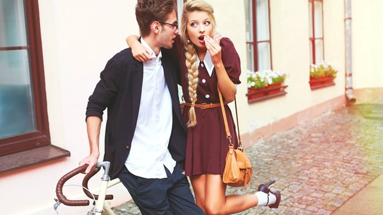 Ποια πράγματα πρέπει να κρατάς πάντα μυστικά
: Μην τα λέμε κι όλα!