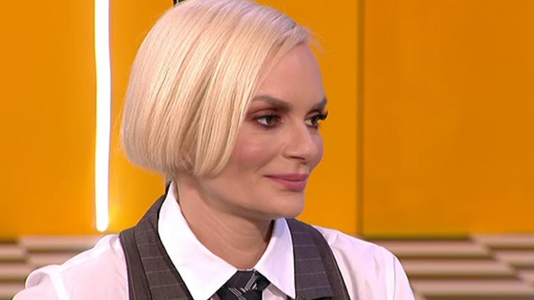 Έλενα Χριστοπούλου: Η iconic εμφάνιση στον Μουτσινά! Ποια star του GNTM ανακοίνωσε πως ανέλαβε;