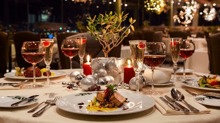 Ένα λαμπρό δείπνο για καλό σκοπό: Με αφορμή τον εορτασμό της Ημέρας των Ευχαριστιών