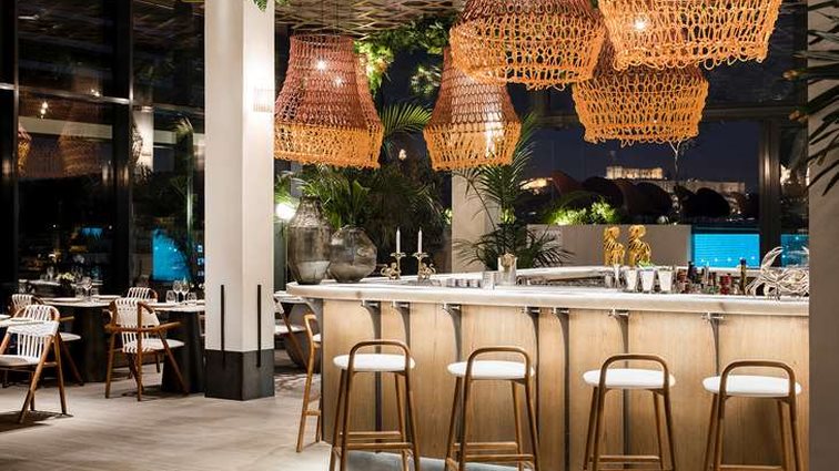 The Grand by Interni
: Το εστιατόριο του Grand Hyatt Athens