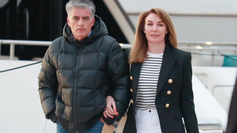 Τατιάνα Στεφανίδου &amp; Νίκος Ευαγγελάτος σε χαλαρές στιγμές στις Σπέτσες