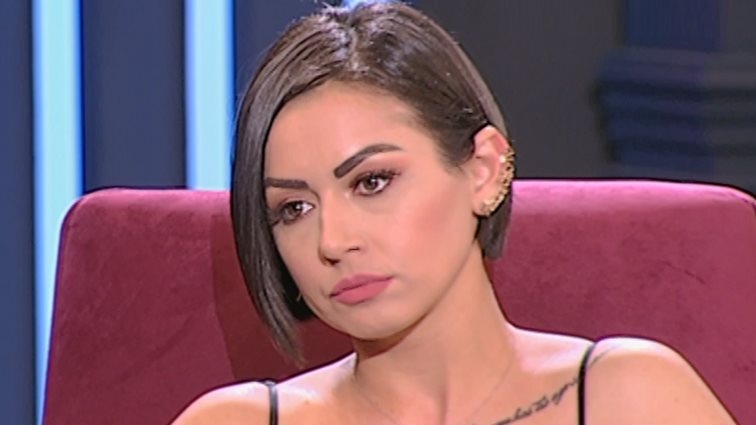 Τροχαίο ατύχημα για τη Μαρία Τζινέρη – Νοσηλεύεται στο ΚΑΤ